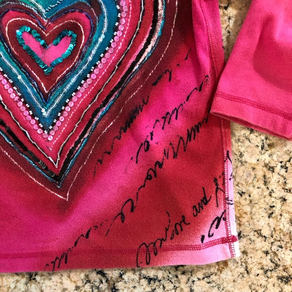 CHICO’S 💗 Beaded Sequined Heart Script Lettering Tee 3/4 Sleeve 🩷💗❤️🩵💚 - Picture 3 of 12